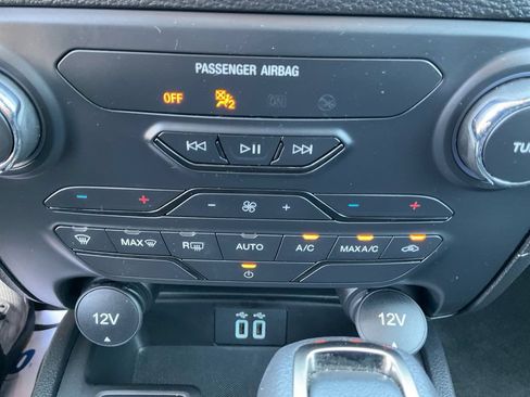Used 2023 Ford Ranger XLT w/ Equipment Group 301A Mid AWD/4WD image 19