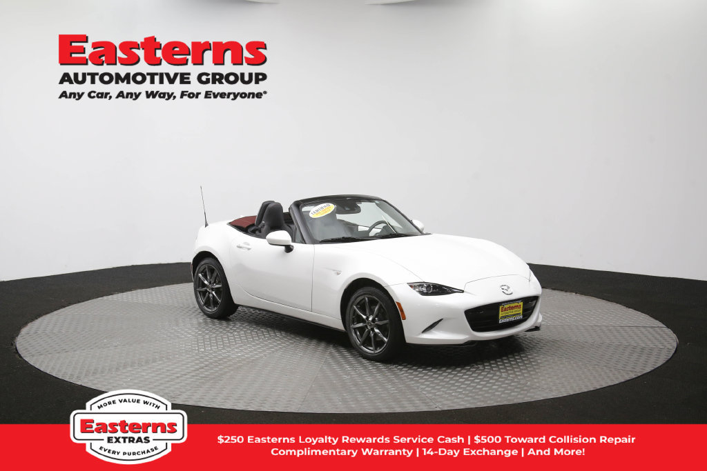 Used 2018 MAZDA MX-5 Miata Grand Touring RWD image 48