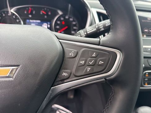 Used 2023 Chevrolet Equinox LT AWD/4WD image 19