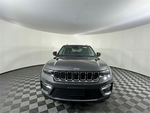 Certified 2022 Jeep Grand Cherokee Limited 4xe w/ Luxury Tech Group II image 2