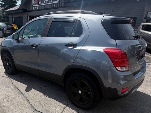 Used 2019 Chevrolet Trax LT w/ LT Convenience Package AWD/4WD image 15