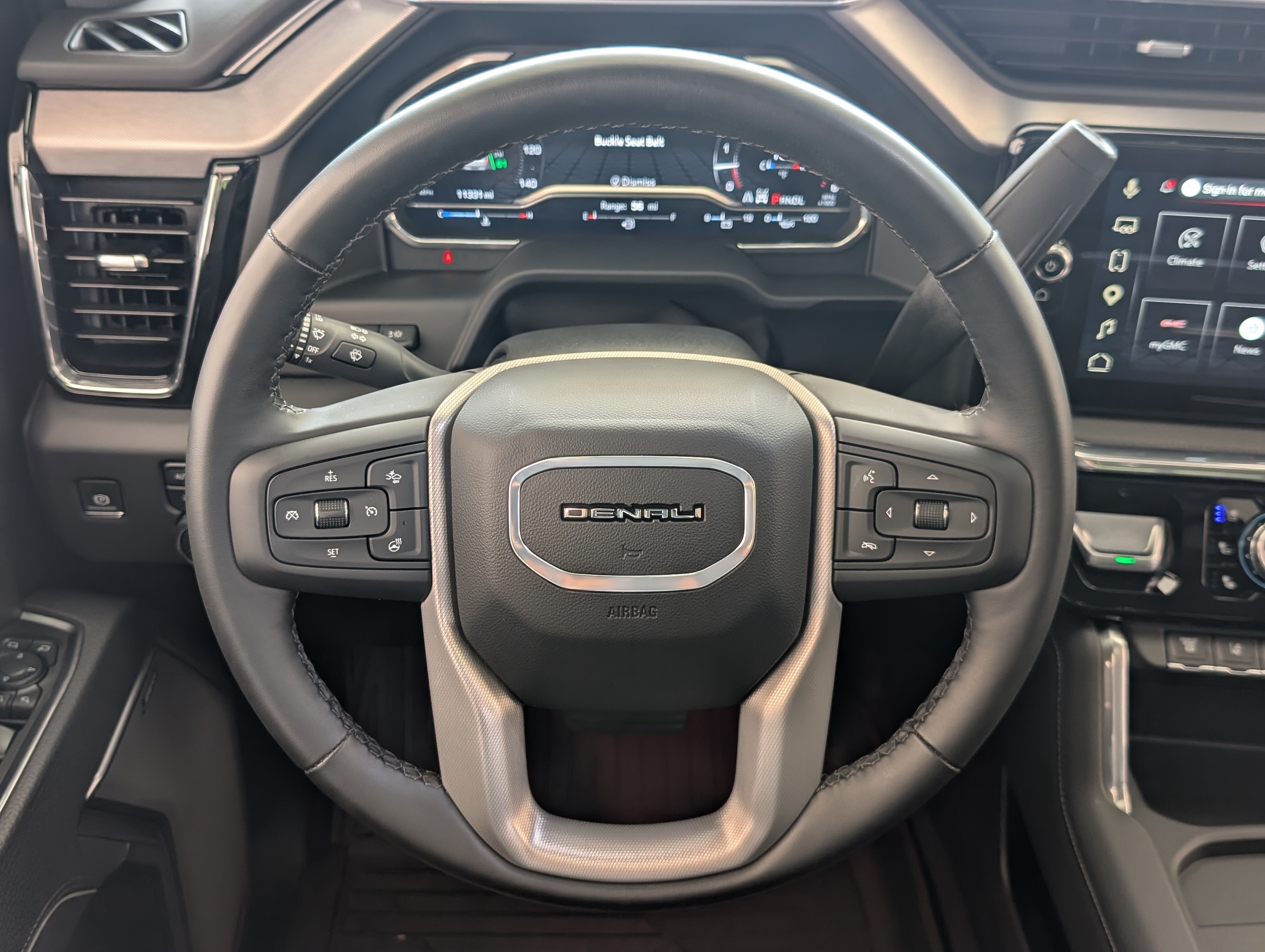 Used 2025 GMC Sierra 2500 Denali w/ Denali Reserve Package AWD/4WD image 24