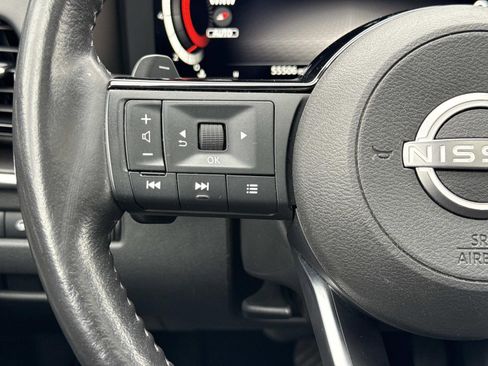 Used 2023 Nissan Rogue Platinum w/ Platinum Premium Package image 15