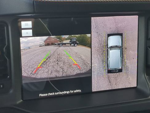 Certified 2024 Ford Bronco Badlands image 18