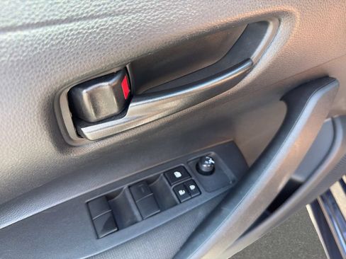 Used 2024 Toyota Corolla LE FWD image 12