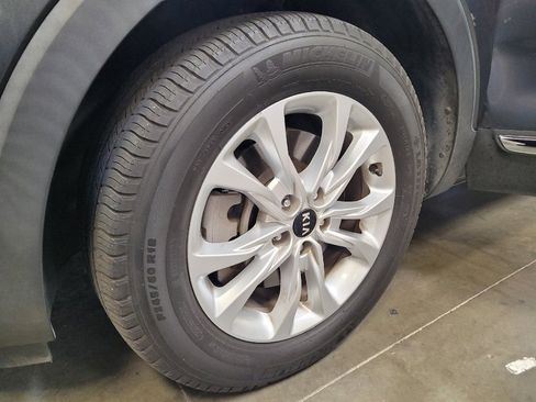 Used 2020 Kia Telluride LX AWD/4WD image 31