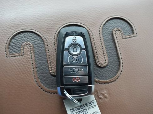 Used 2025 Ford F150 King Ranch AWD/4WD image 42