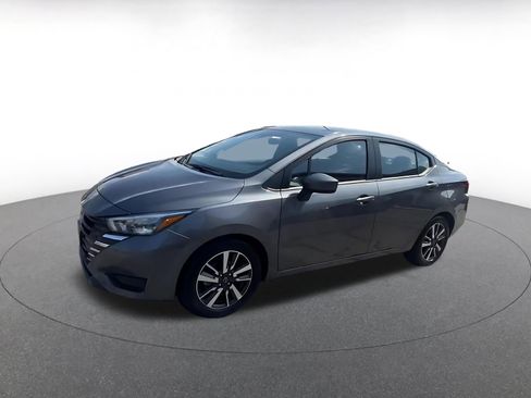 Used 2025 Nissan Versa SV FWD image 7
