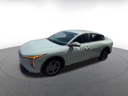 Used 2025 Kia K4 FWD image 8