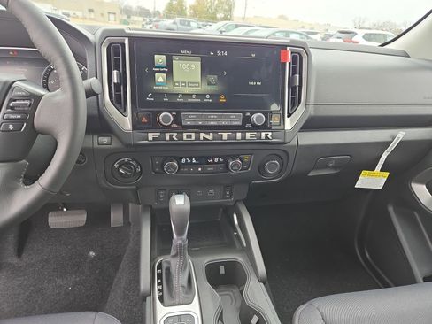 New 2026 Nissan Frontier SV w/ SV Convenience Package AWD/4WD image 23