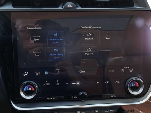 Used 2023 Lexus RZ 450e Premium w/ Technology Package AWD/4WD image 23