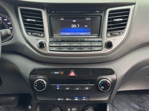 Used 2017 Hyundai Tucson Eco w/ Cargo Package AWD/4WD image 21