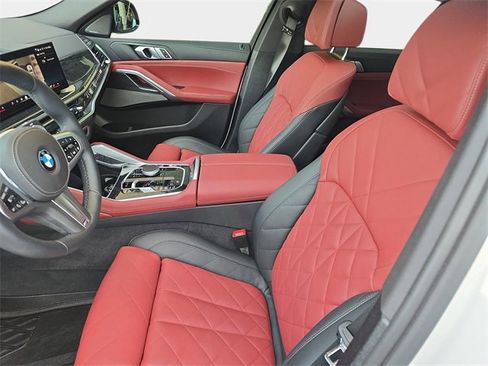 Used 2026 BMW X6 xDrive40i image 18