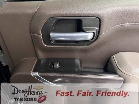 Used 2021 Chevrolet Silverado 1500 LTZ w/ LTZ Premium Package image 34