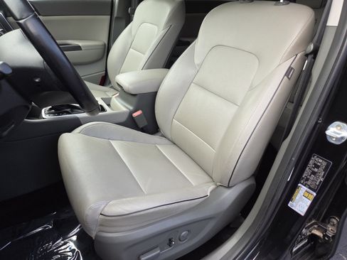 Used 2017 Kia Sportage EX FWD image 25