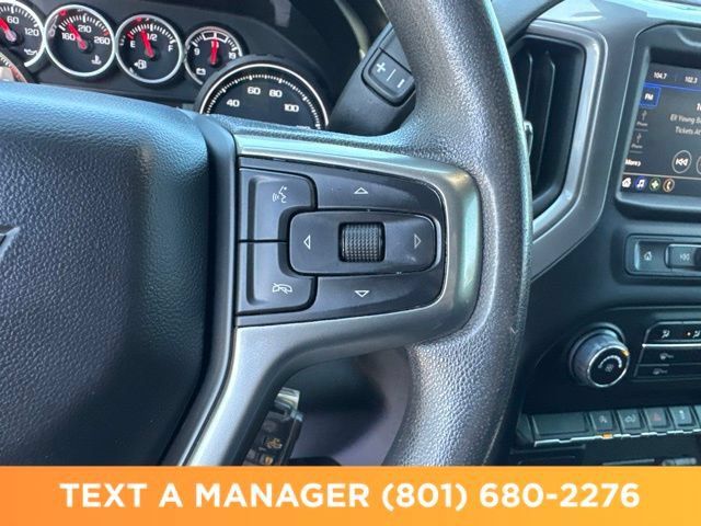 Used 2022 Chevrolet Silverado 1500 Custom w/ Safety Confidence Package AWD/4WD image 16