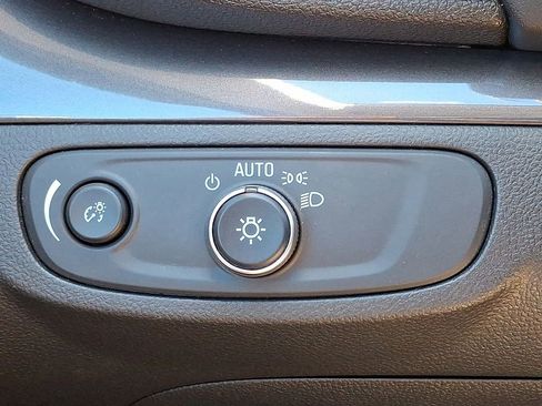 Used 2019 Buick Encore Preferred image 24