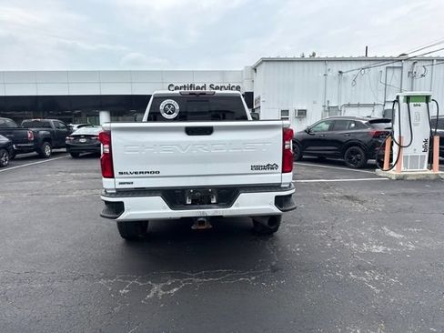 Used 2022 Chevrolet Silverado 2500 High Country w/ Safety Package II AWD/4WD image 8