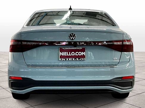 New 2026 Volkswagen Jetta SE image 6