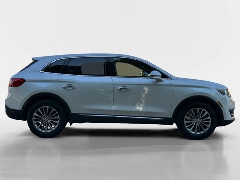 Used 2017 Lincoln MKX Select w/ Select Plus Package image 6