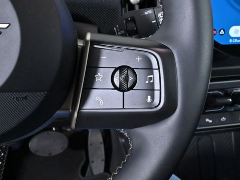 Certified 2025 MINI Cooper S FWD image 13