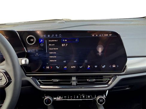 New 2026 Chevrolet Equinox EV RS image 13