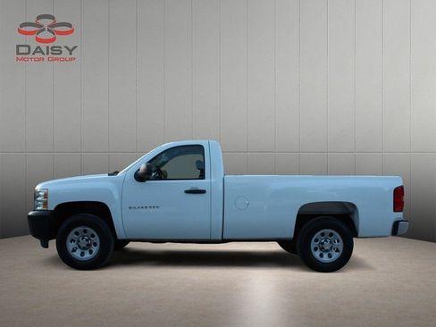 Used 2013 Chevrolet Silverado 1500 W/T RWD image 8