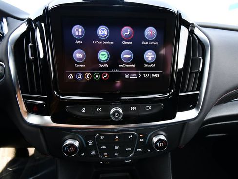 Used 2024 Chevrolet Traverse RS AWD/4WD image 30