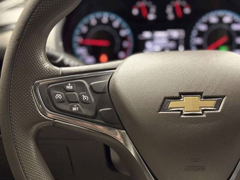 Used 2021 Chevrolet Malibu LT FWD image 31