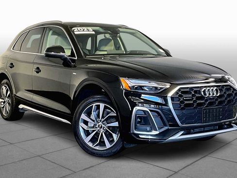 Used 2023 Audi Q5 2.0T Premium Plus w/ Premium Plus Package image 2