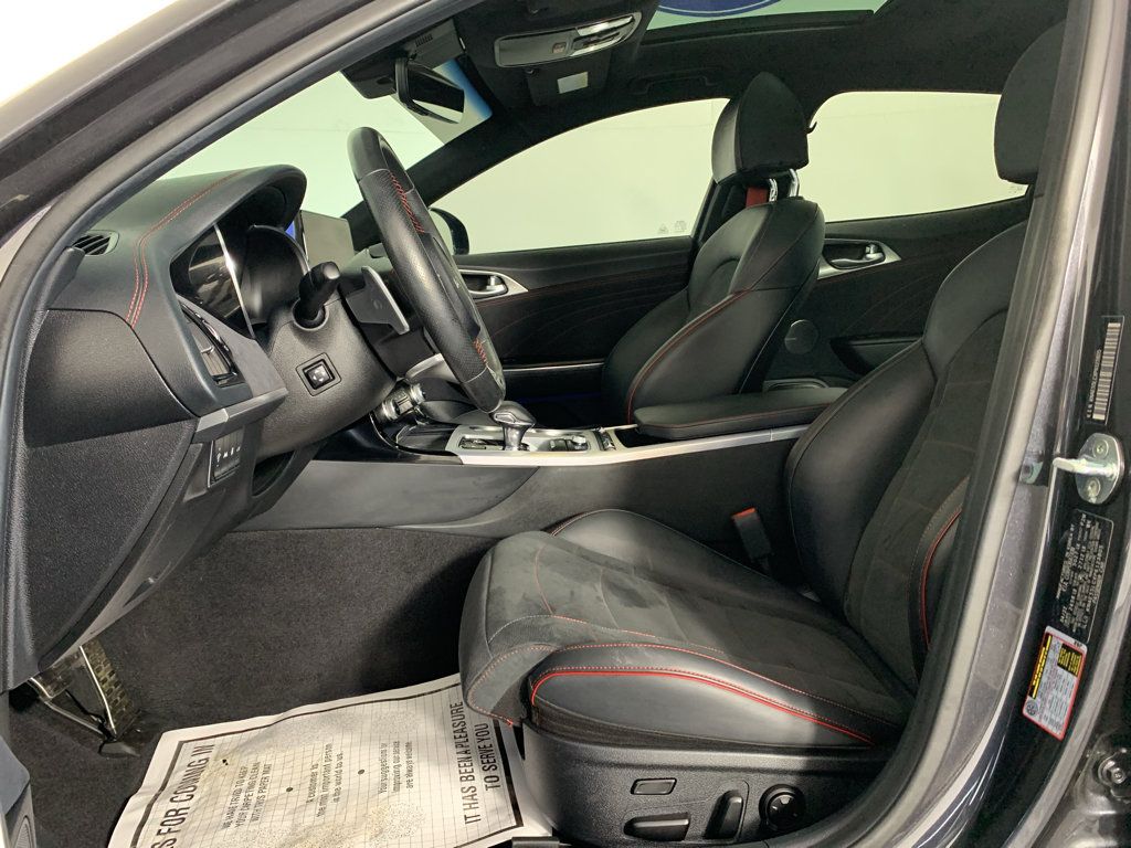 Used 2023 Kia Stinger GT2 w/ Option Group 015 RWD image 15
