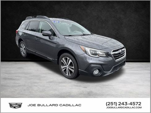 Used 2019 Subaru Outback 3.6R Limited AWD/4WD image 1