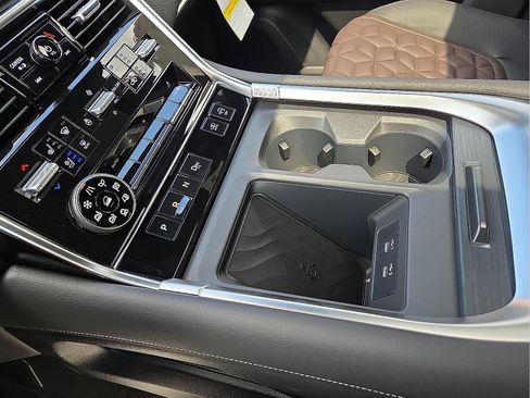 New 2026 Nissan Armada Platinum Reserve image 25