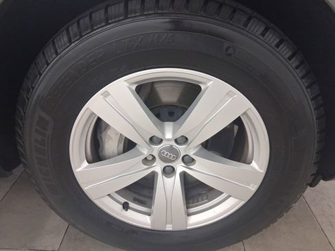 Used 2019 Audi Q7 2.0T Premium Plus w/ Premium Plus Package AWD/4WD image 11