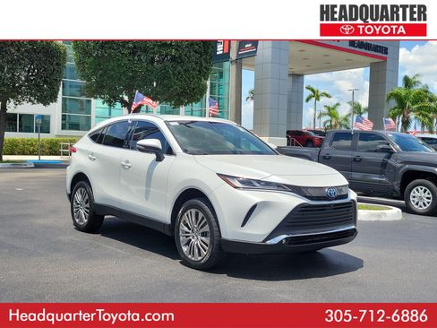 Used 2023 Toyota Venza Limited AWD/4WD image 1
