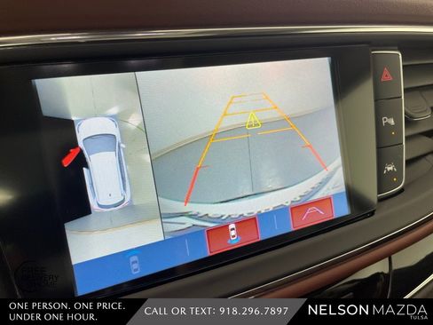 Used 2018 Buick Enclave Avenir w/ Avenir Technology Package image 31