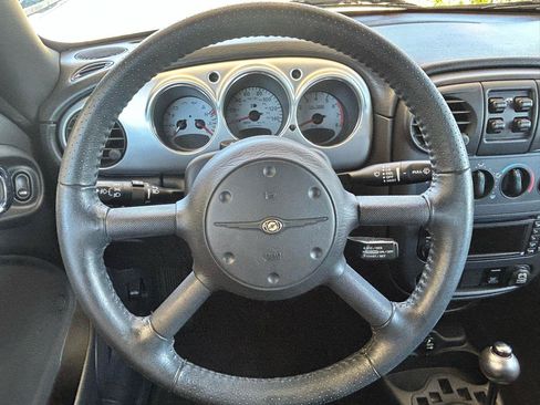 Used 2005 Chrysler PT Cruiser GT FWD image 11