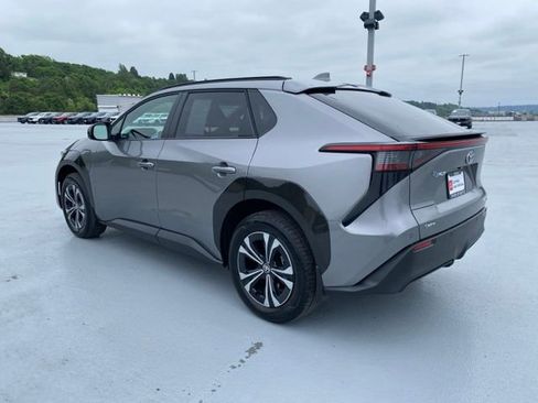 Certified 2025 Toyota bZ4X AWD w/ Weather Package image 9