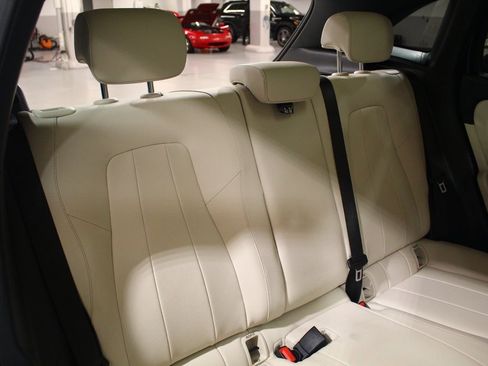 Used 2022 Mercedes-Benz GLA 250 4MATIC image 26