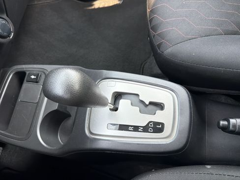 Used 2024 Mitsubishi Mirage ES FWD image 7