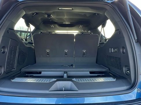 New 2026 Chevrolet Suburban Premier w/ Sun And Tow Package image 10