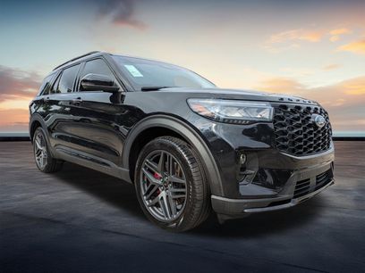 Used 2025 Ford Explorer ST