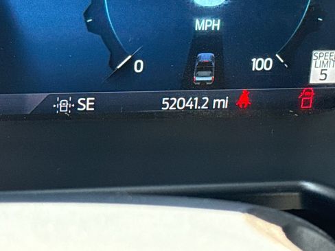 Used 2024 Ford F450 Limited w/ FX4 Off-Road Package AWD/4WD image 30