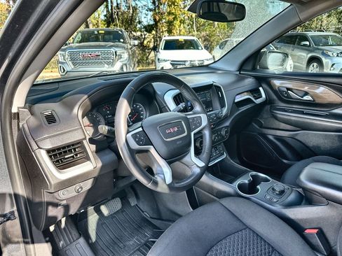 Certified 2018 GMC Terrain SLE w/ Driver Convenience Package image 10