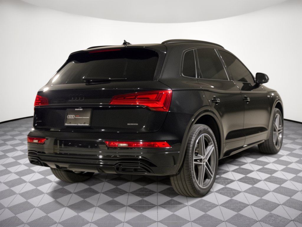 Certified 2025 Audi Q5 e Premium Plus w/ Premium Plus Package AWD/4WD image 9