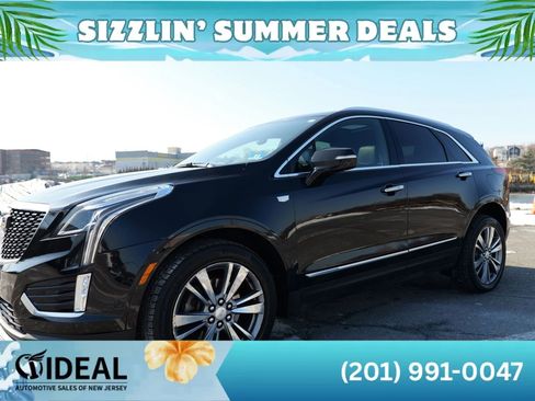 Used 2020 Cadillac XT5 Premium Luxury w/ Platinum Package AWD/4WD image 4