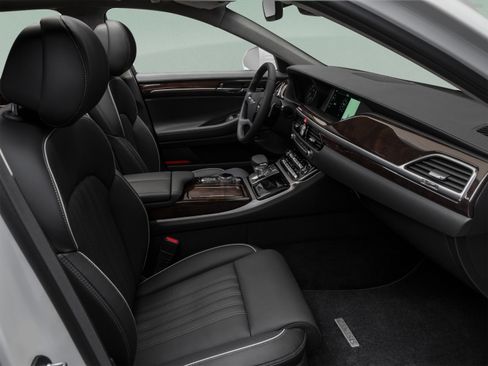 Used 2017 Genesis G90 5.0 Ultimate AWD/4WD image 28