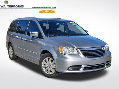 Used 2016 Chrysler Town & Country Touring