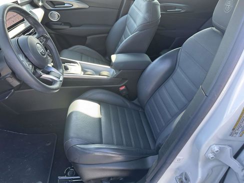 Used 2024 Alfa Romeo Tonale Ti image 19