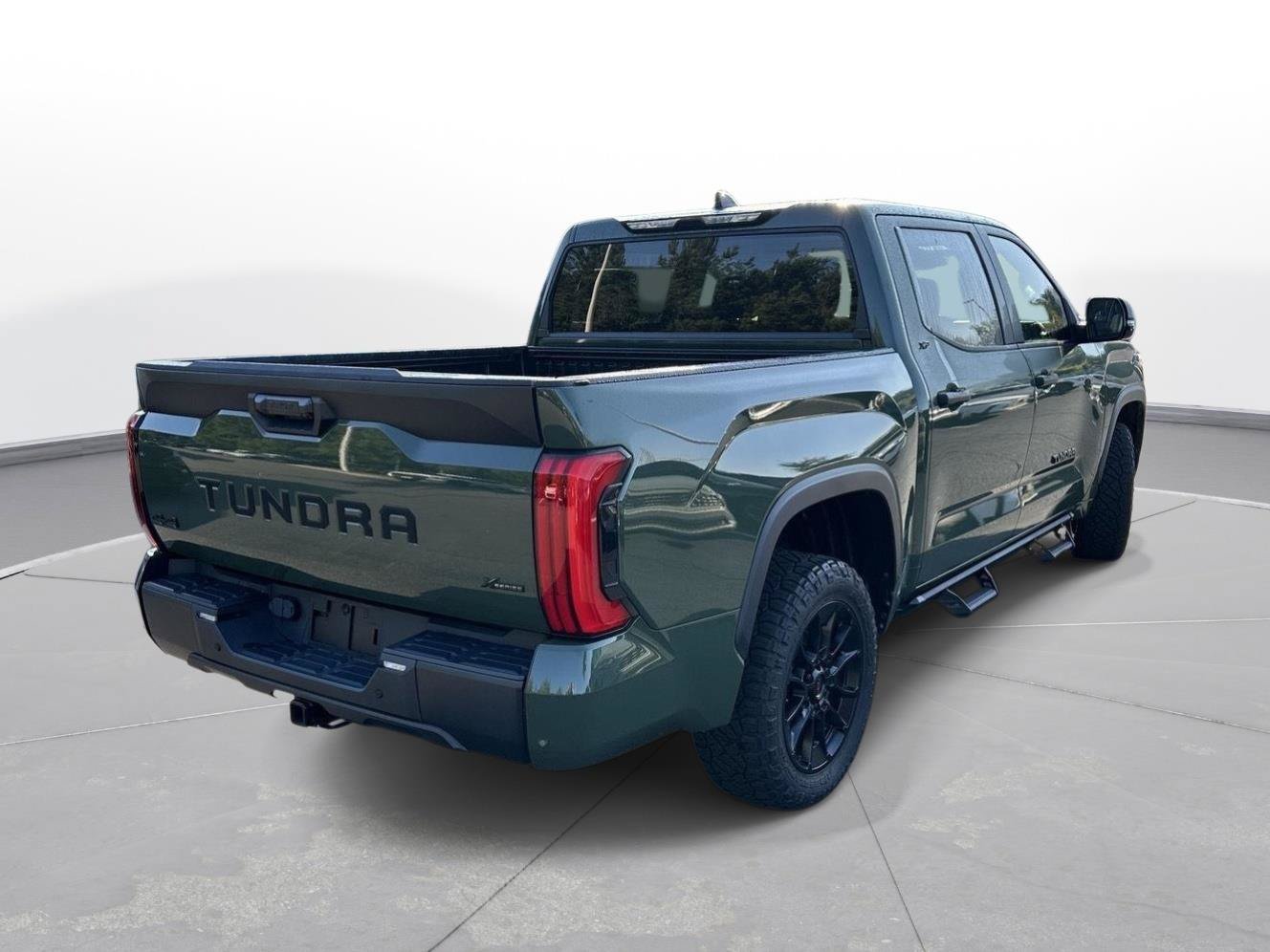 Used 2023 Toyota Tundra SR5 w/ SR5 Convenience Package AWD/4WD image 48